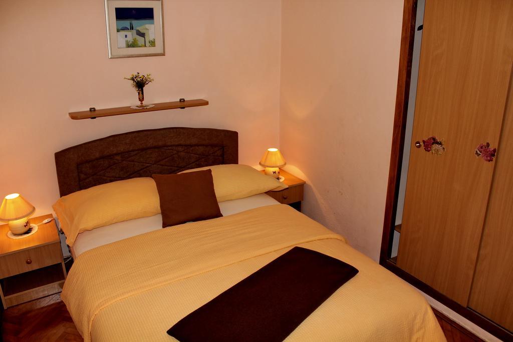Apartment Madlena Бродарика Екстериор снимка